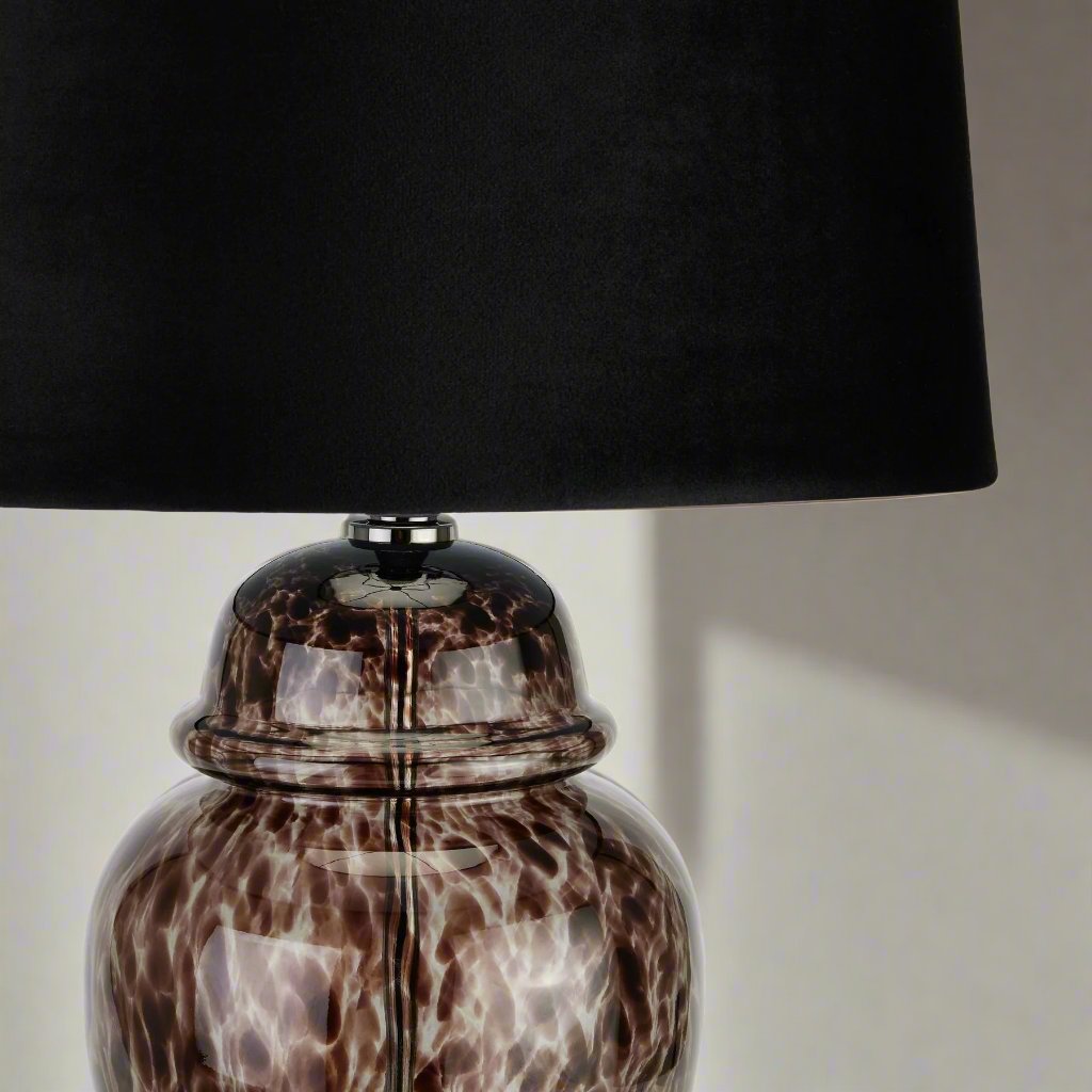 Black Dapple Acanthus Lamp