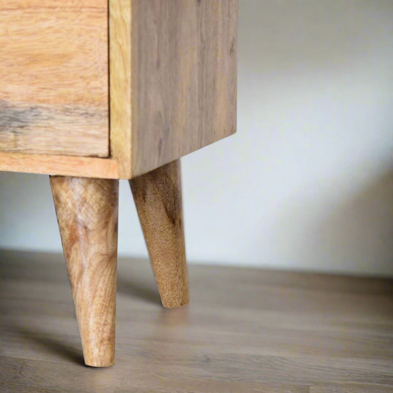  Contemporary bedside table with Nordic legs