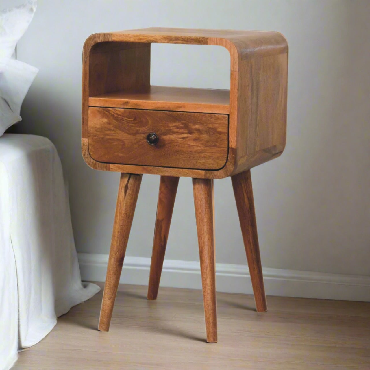 Stylish Mango Wood Bedside Table - Perfect for Any Bedroom