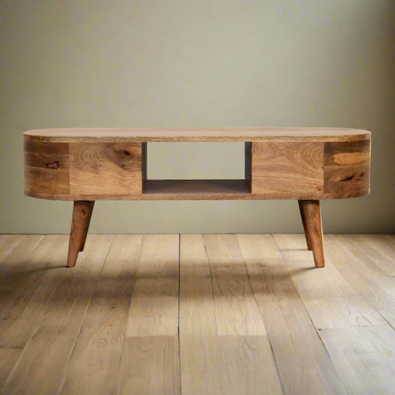 Nordic-style legs media unit