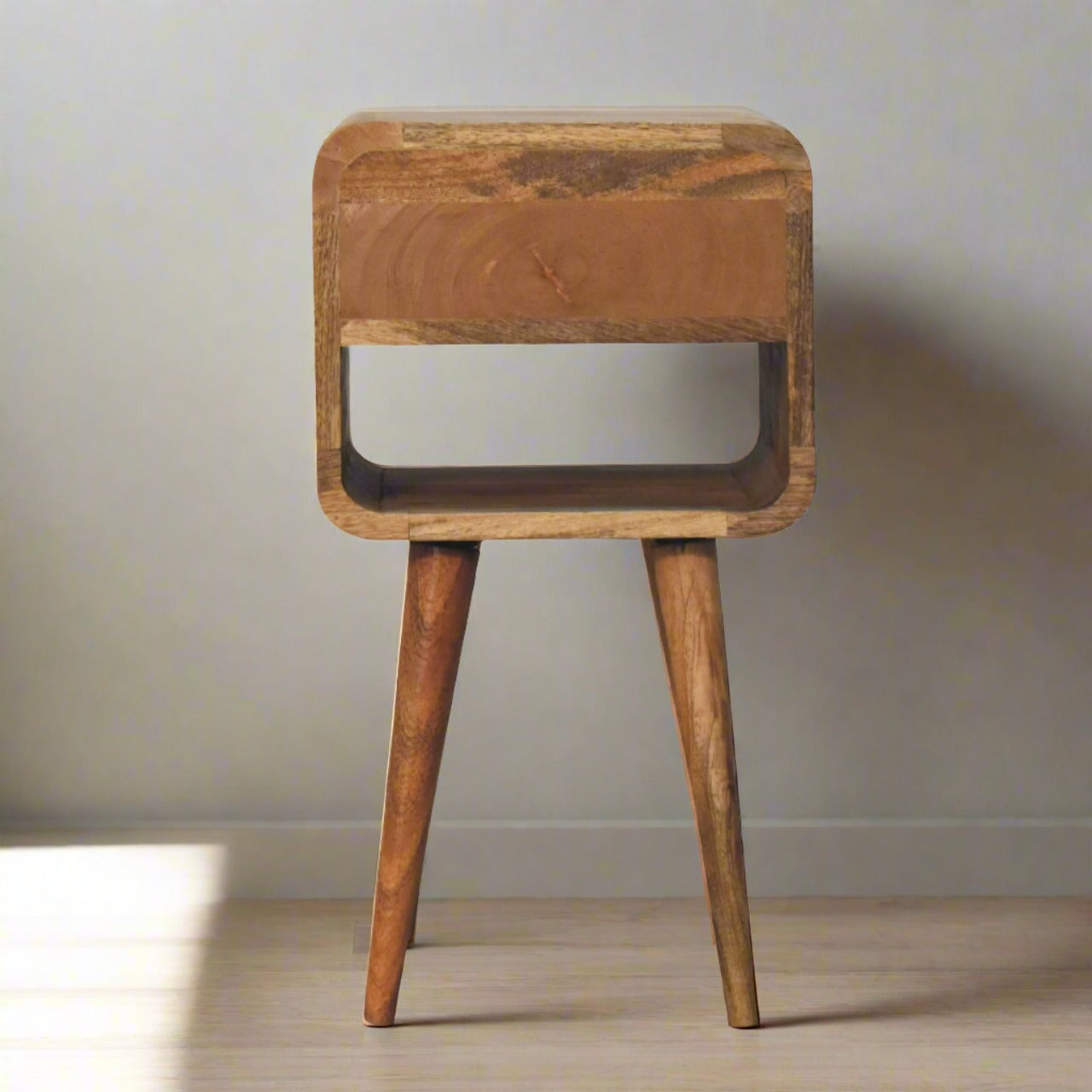 Nordic-style legs nightstand