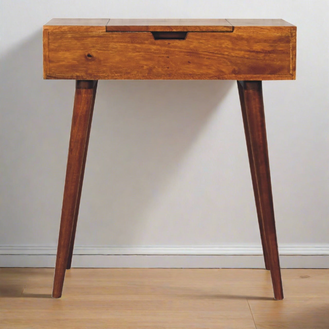 Mini Chestnut Fold Vanity